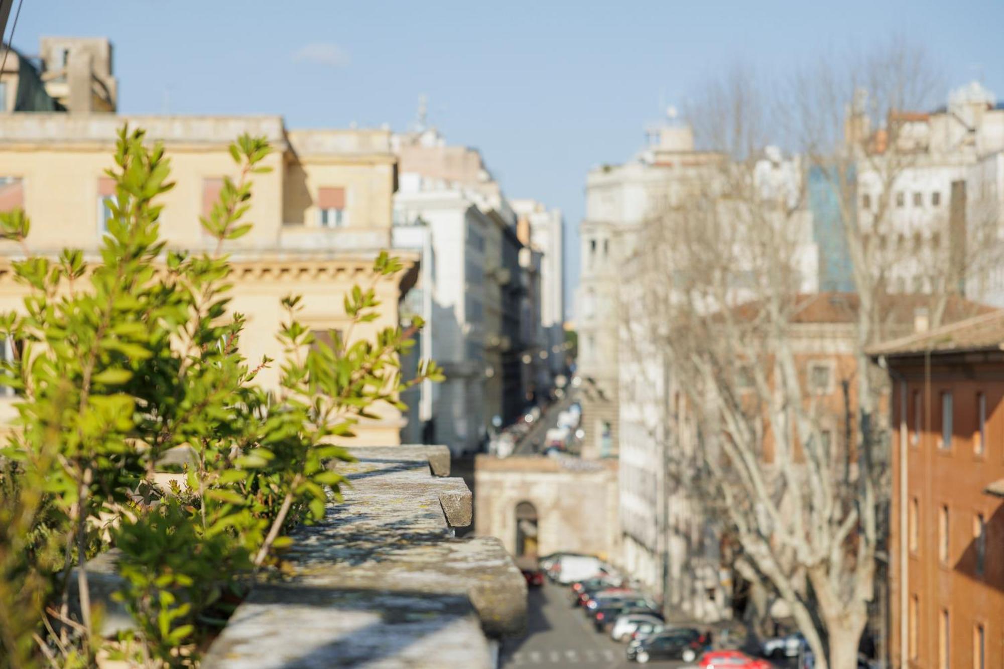 Отель Sentho Roma Экстерьер фото